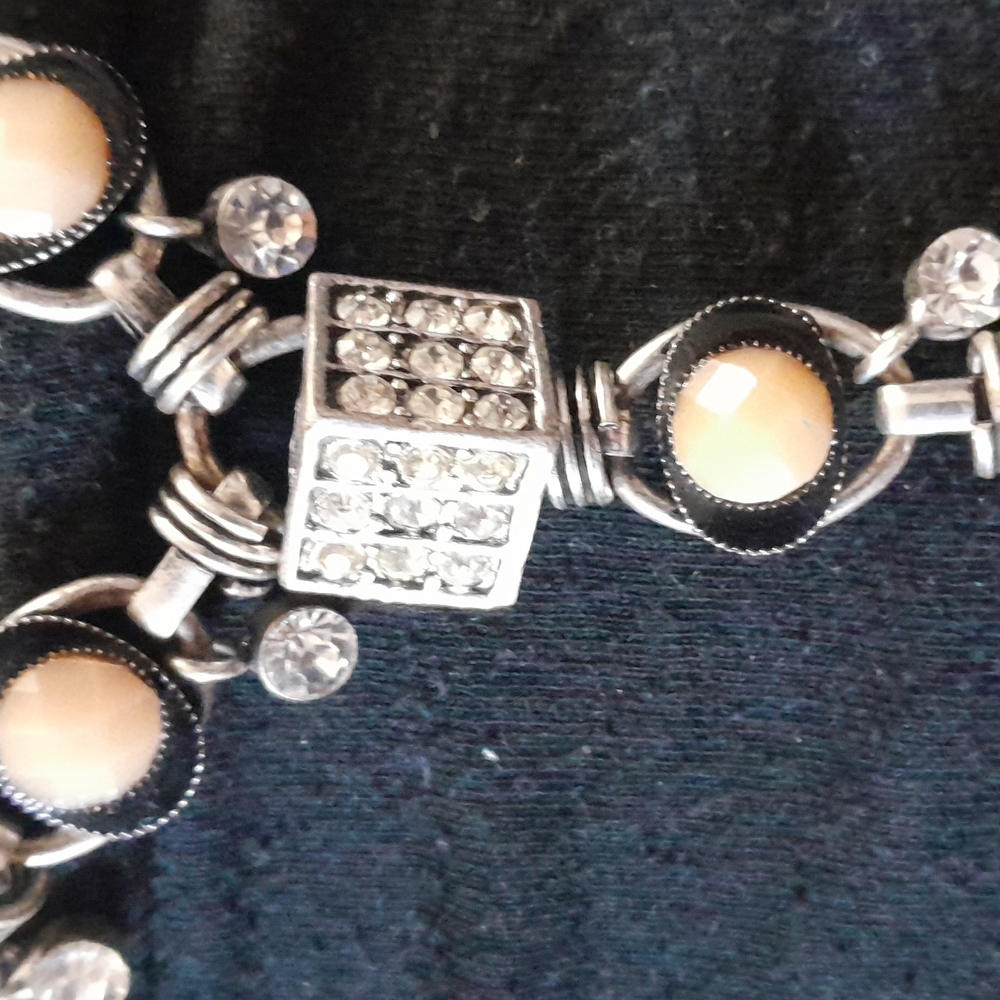 Necklace - Picture 2 of 4